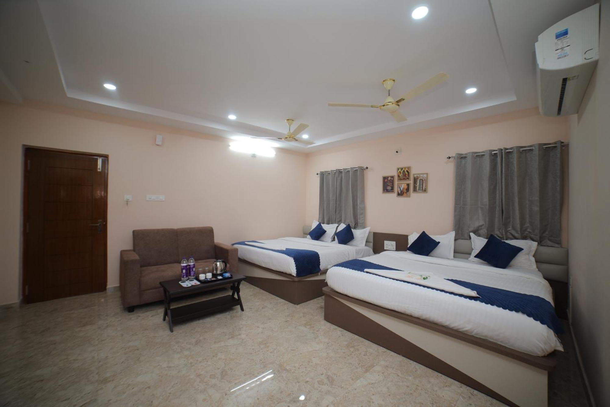 Sri Ganesh Grand Hotel Tirupati Exterior photo